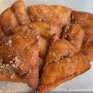 CINNAMON SUGAR PITA CHIPS